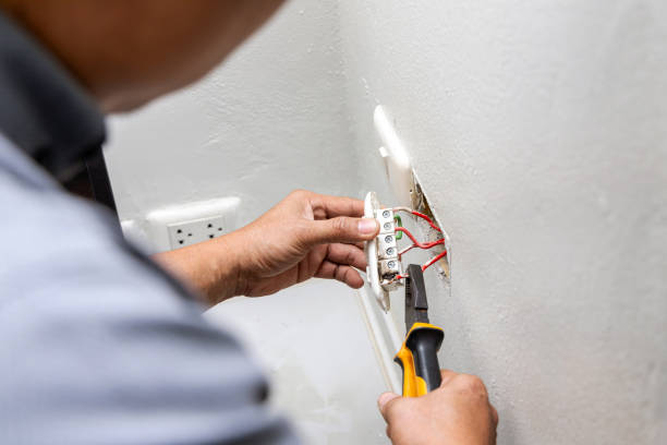 Best Circuit Breaker Repair  in Fontana, CA